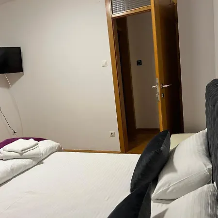 Lägenhet Vracar Belgrad